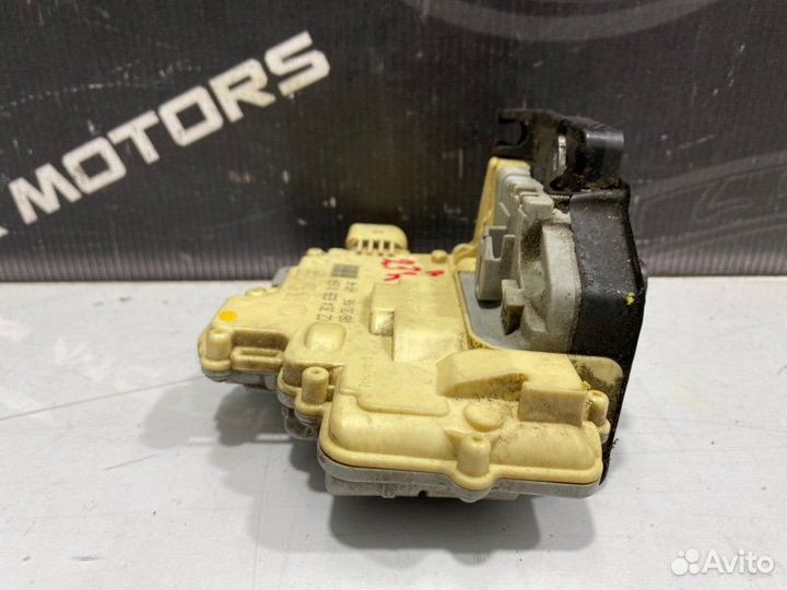 Замок двери задний правый Audi Q7 4L BAR 2007