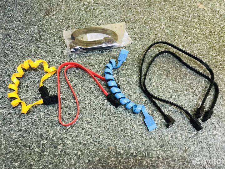 SATA 3 кабель для жестких дисков/ssd