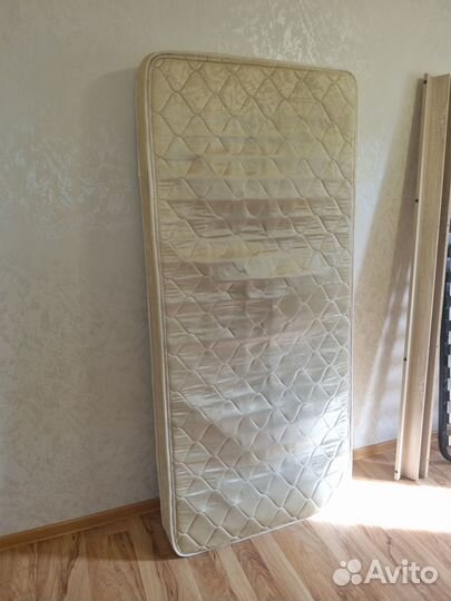 Матрас для кровати 90x200