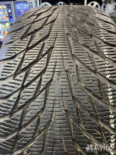 Nokian Tyres Hakkapeliitta R2 245/50 R18