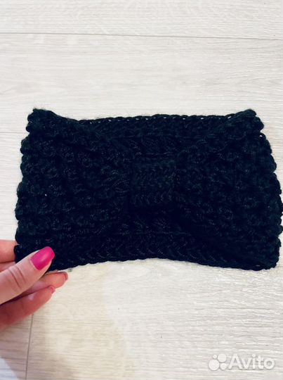Повязка на голову вязаная