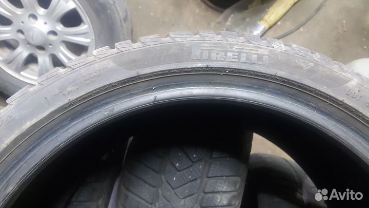 Pirelli Winter Sottozero 225/40 R18