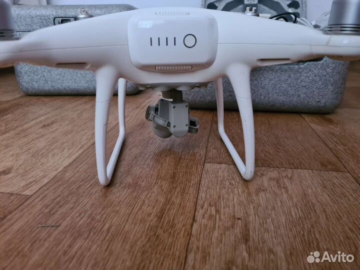 Квадрокоптер Dji Phantom 4 advanced + 2 акб