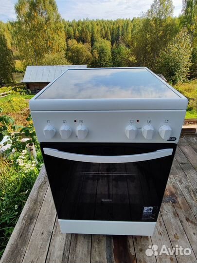 Плита электрическая стеклокерамика б/у