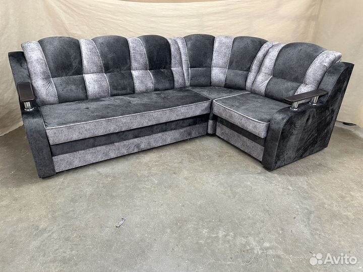 Диван угловой новый