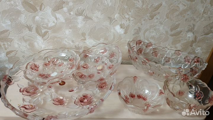 Набор ваз из цветного хрусталя