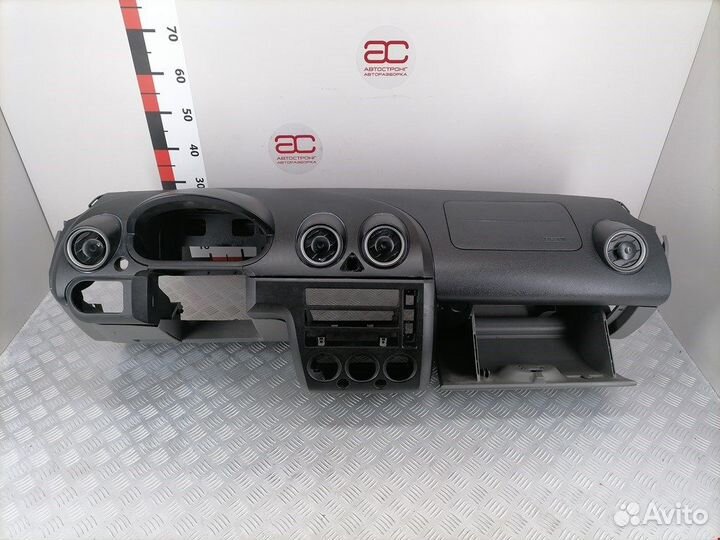 Торпедо (панель передняя) для Ford Fiesta 5