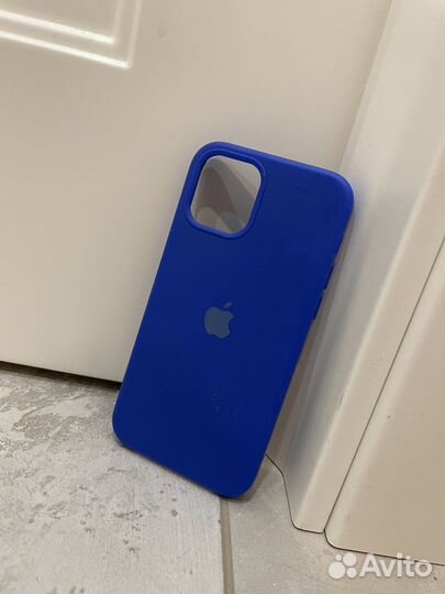 Чехол на iPhone 12 pro