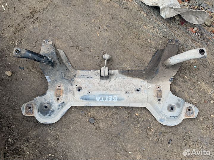 Подрамник LADA Vesta 1.6