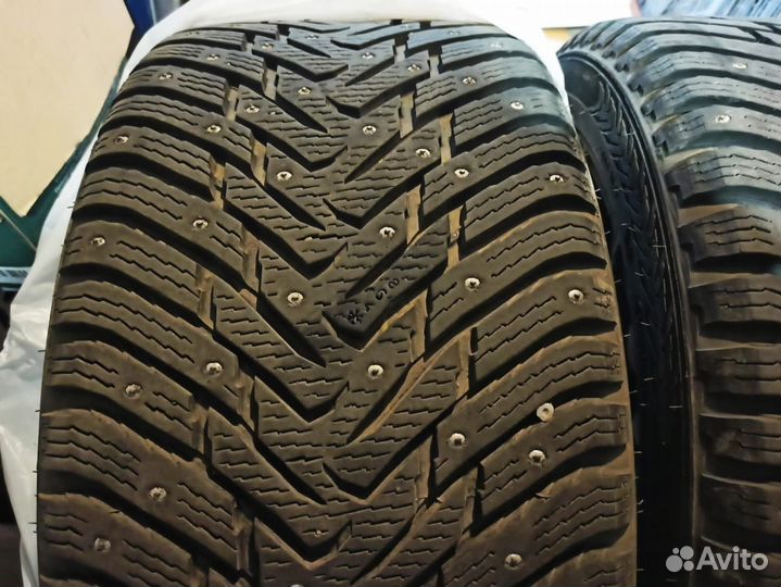 Nokian Tyres Hakkapeliitta 8 295/35 R19