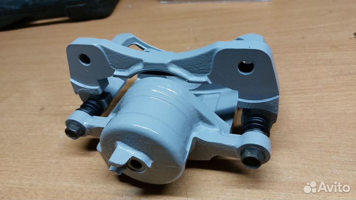 Суппорт передний правый Lacetti