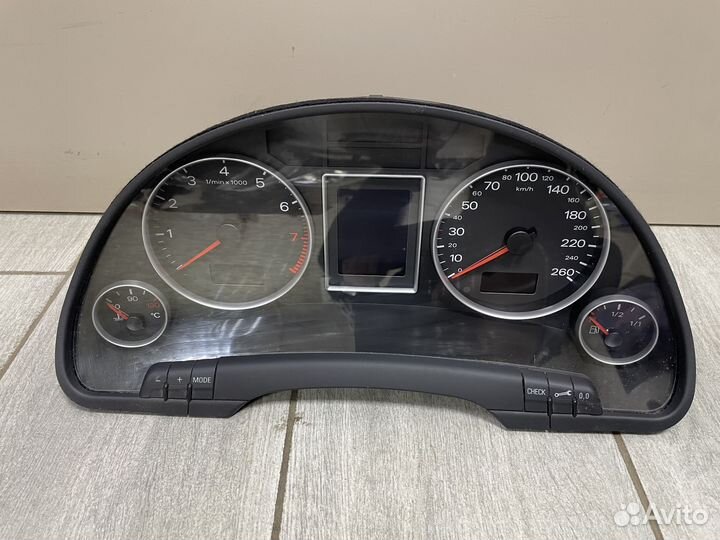 Панель приборов Ауди А4 8Е Б7
