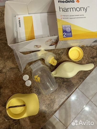 Молокоотсос medela ручной