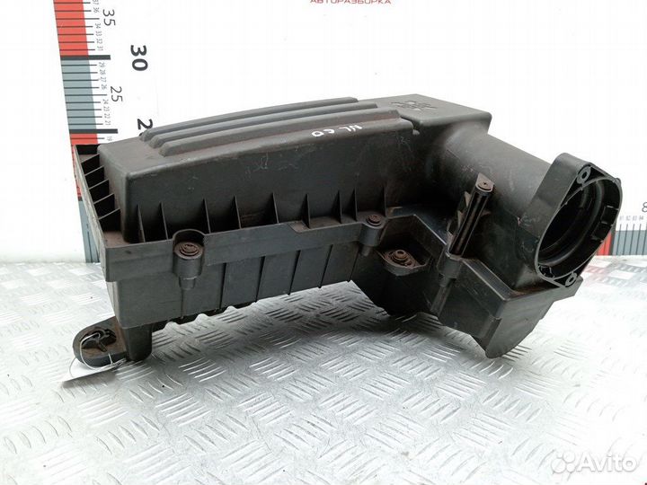 Корпус воздушного фильтра для Volkswagen Caddy 3