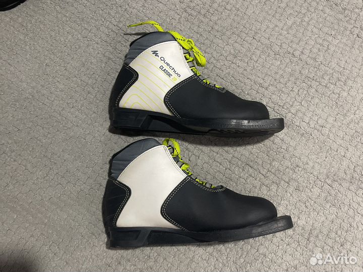Лыжные ботинки