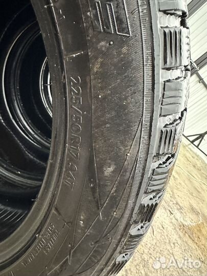 Toyo CFt 225/45 R17