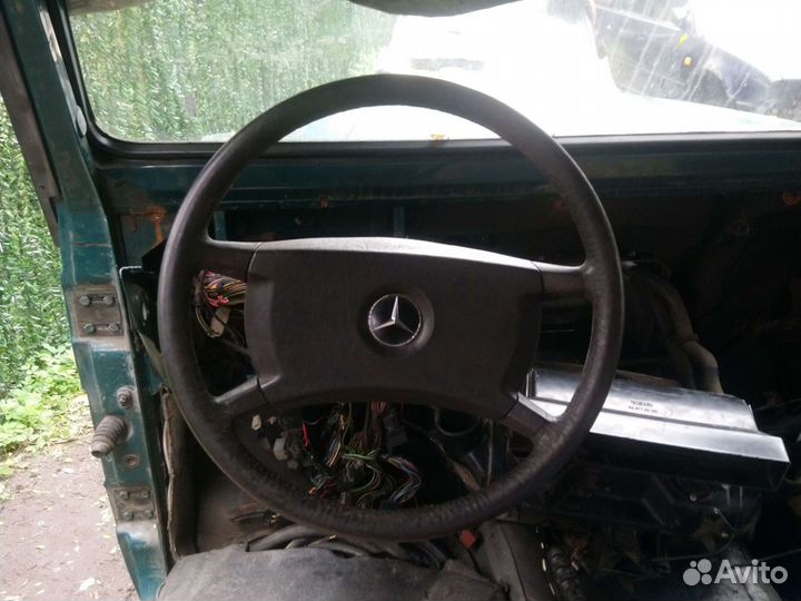 Оригинальный руль на Мерседес Гелендваген W460