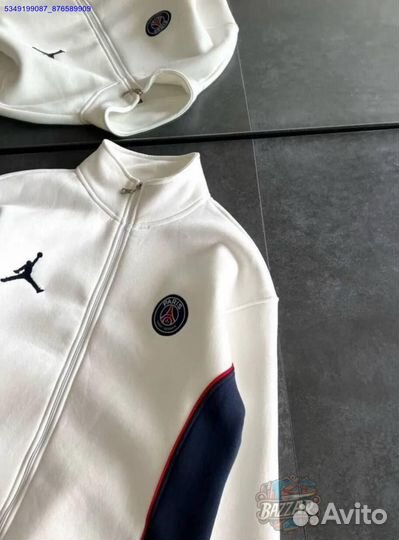 Наслаждайтесь игрой в кофте Jordan Psg