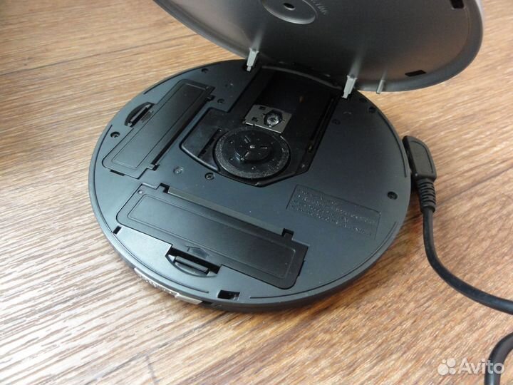 CD/MP3/WMA плеер iRiver IMP-550, полный комплект