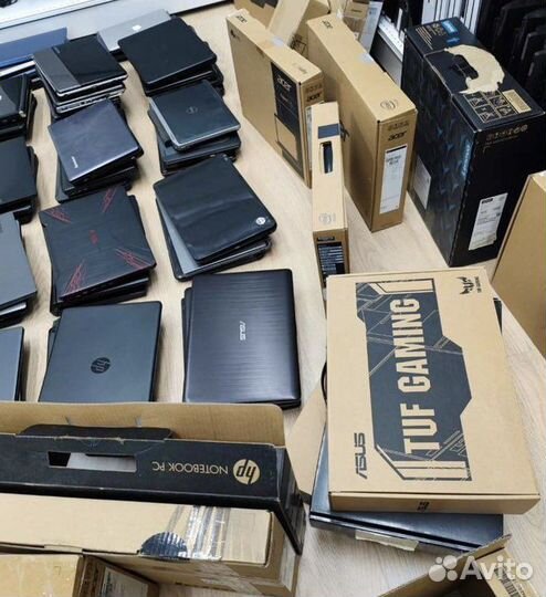 Ноутбуки продаются в связи с закрытием офисов