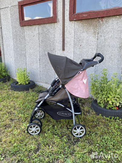 Прогулочная коляска