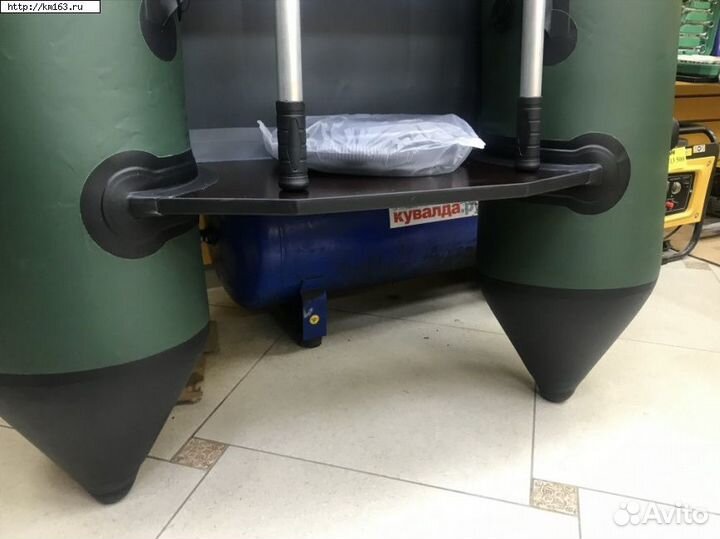 Надувная лодка пвх с транцем Улов 2200