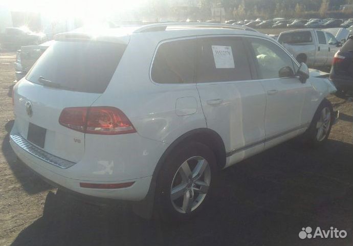 Разбор на запчасти Volkswagen Touareg 2010-2014