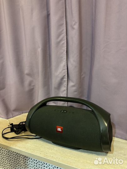 Колонка JBL boombox1