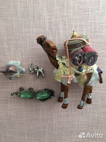 Сувениры и чайник (ОАЭ, Египет, Турция)