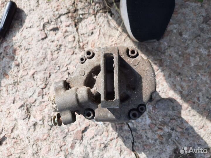 Компрессор кондиционера mitsubishi pajero io