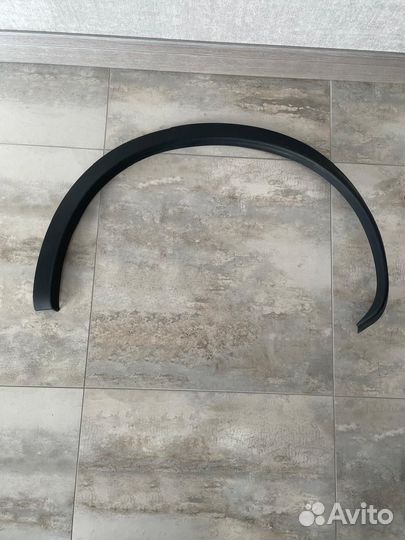 Накладка задняя (пластмасовая)на левое крыло
