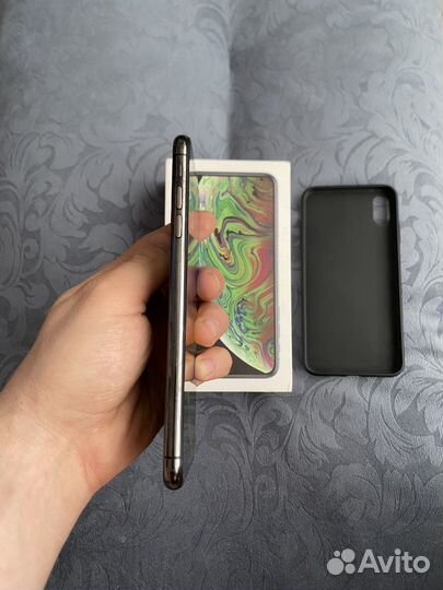 iPhone Xs Max, 64 ГБ