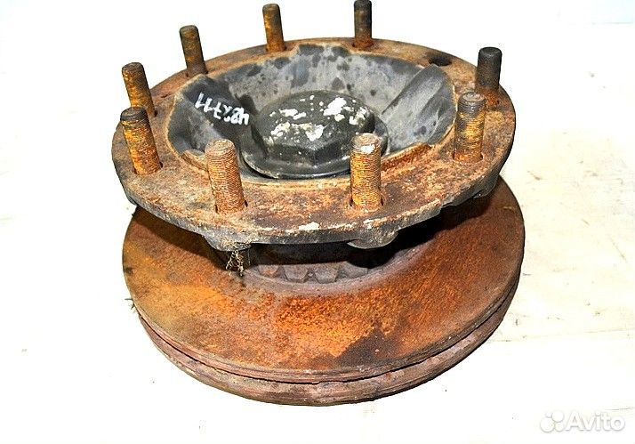 Ступица, дисковые тормоза, передний мост, правая r