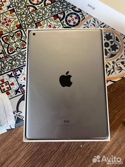 iPad 6th generation Wi-Fi