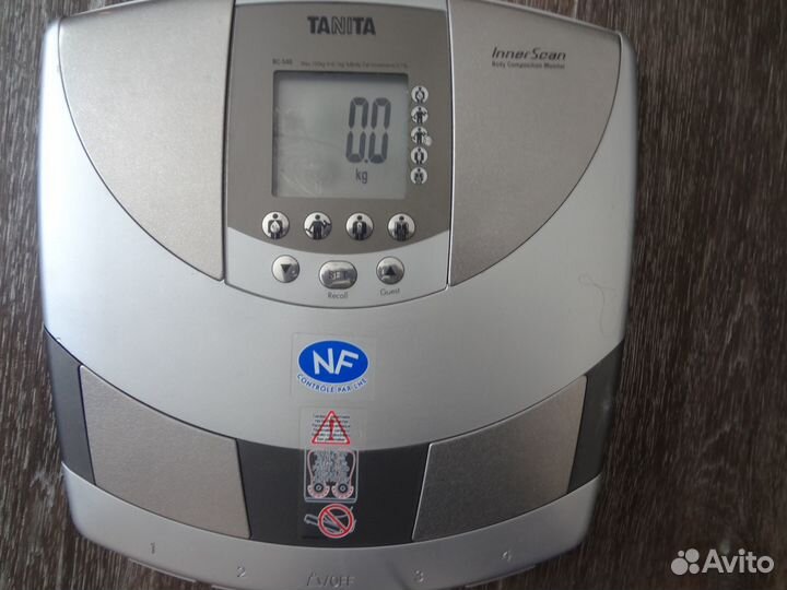 Весы напольные электронные Tanita (Япония)