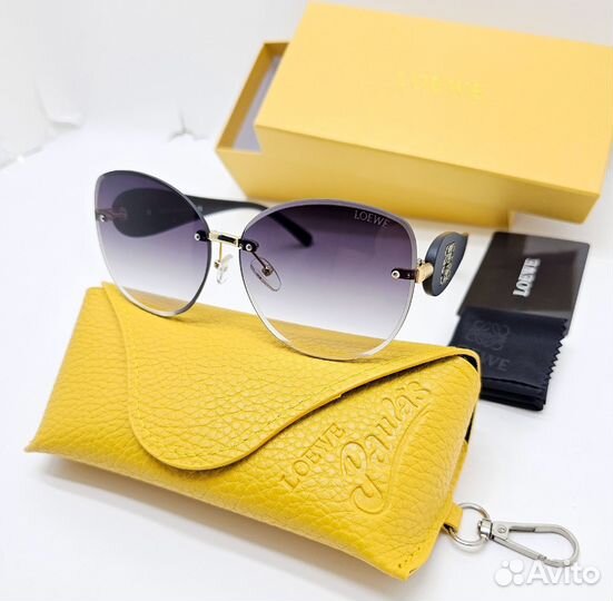 Солнцезащитные очки Loewe