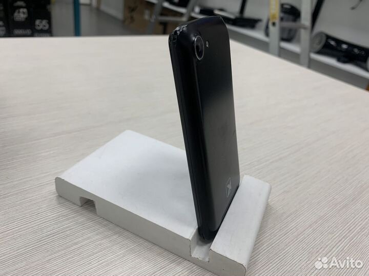 teXet TM-4004, 512 МБ