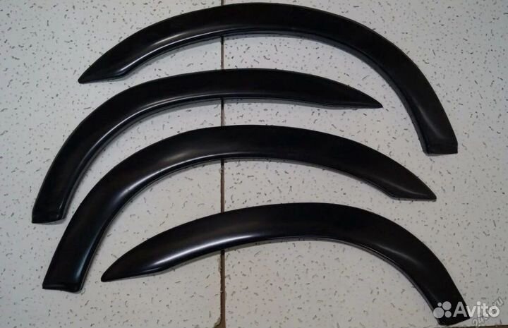 Продам накладки на арки LADA