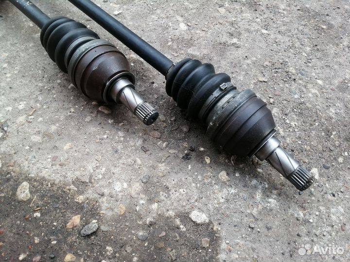 Привод передний Opel Astra H МКПП 1.6л