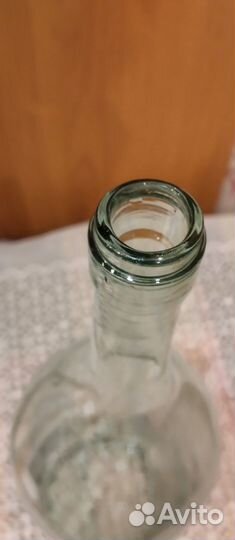 Бутылка стеклянная