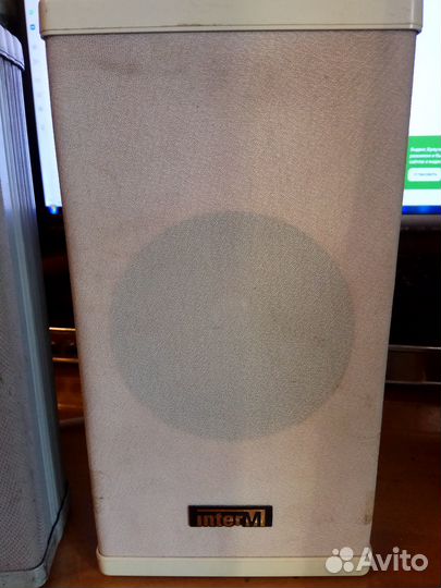 CS-710 Inter-M Настенный громкоговоритель-колонка