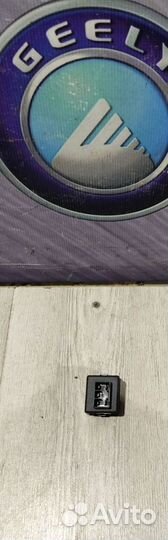 Кнопка корректировки фар Geely atlas Лев
