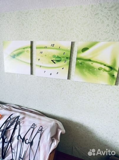 Картина с часами