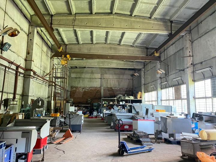 Свободного назначения, 834 м²