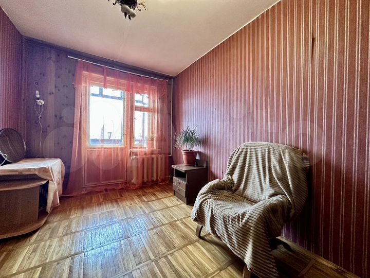 Комната 11,9 м² в 3-к., 10/10 эт.