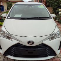 Toyota Vitz 1.0 CVT, 2017, 100 000 км, с пробегом, цена 1 050 000 руб.