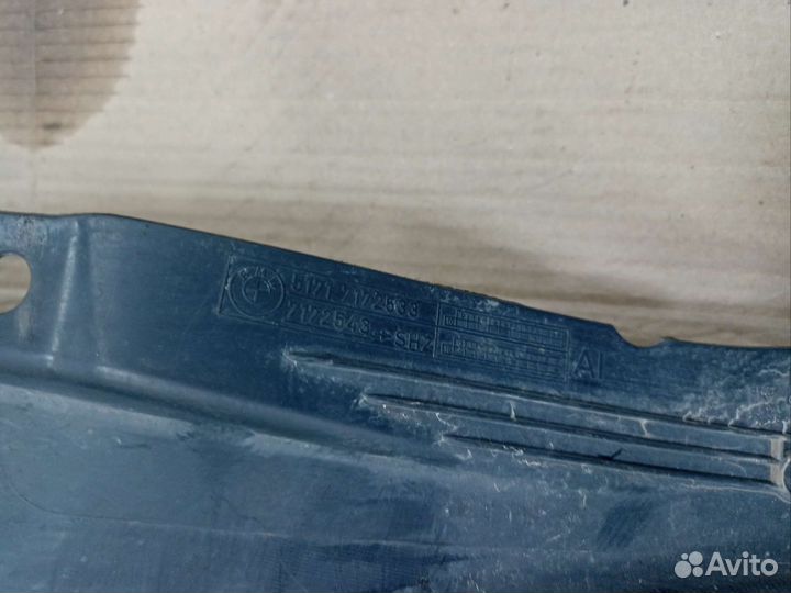 Подкрылок передний левый BMW E90 E91 E92 рест