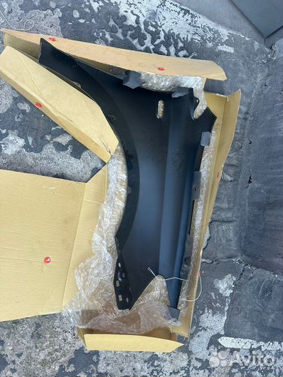 Volkswagen polo крыло переднее левое