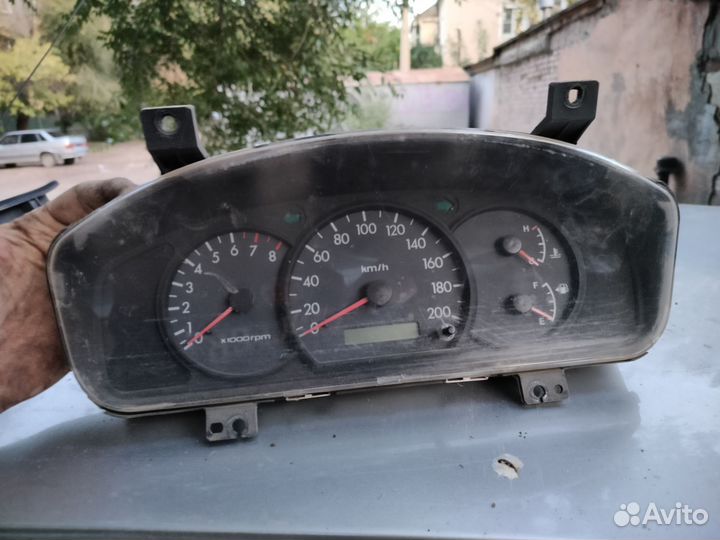 Щиток приборов киа рио 1 МКПП