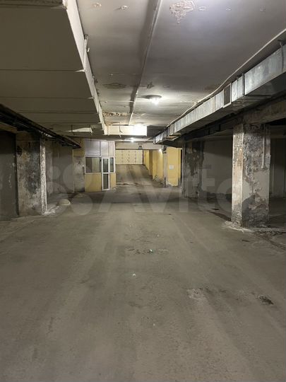 Машиноместо, 19 м²